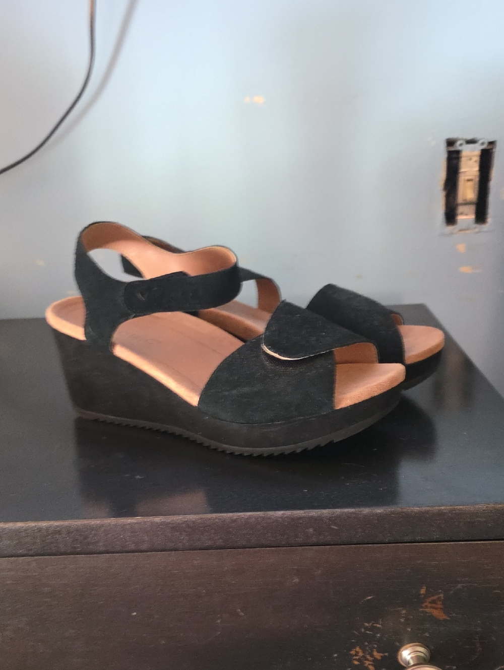 Vionic Black Suede Wedge Sandals with Tan Insole